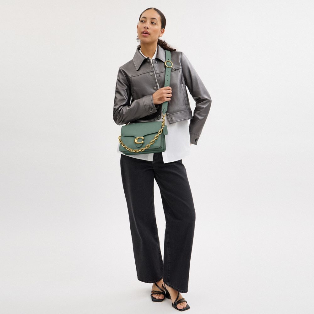 Shop Coach Tabby Schultertasche Mit Kette In Green