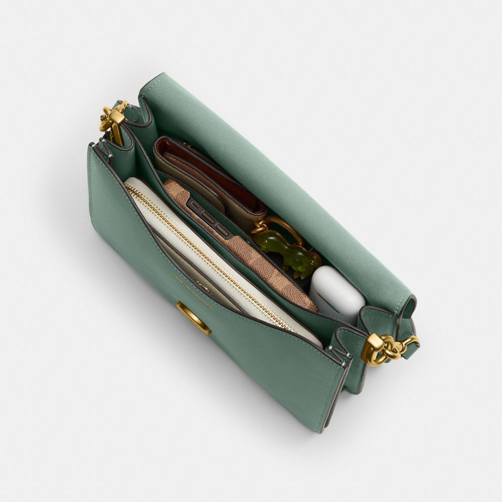 Shop Coach Tabby Schultertasche Mit Kette In Green