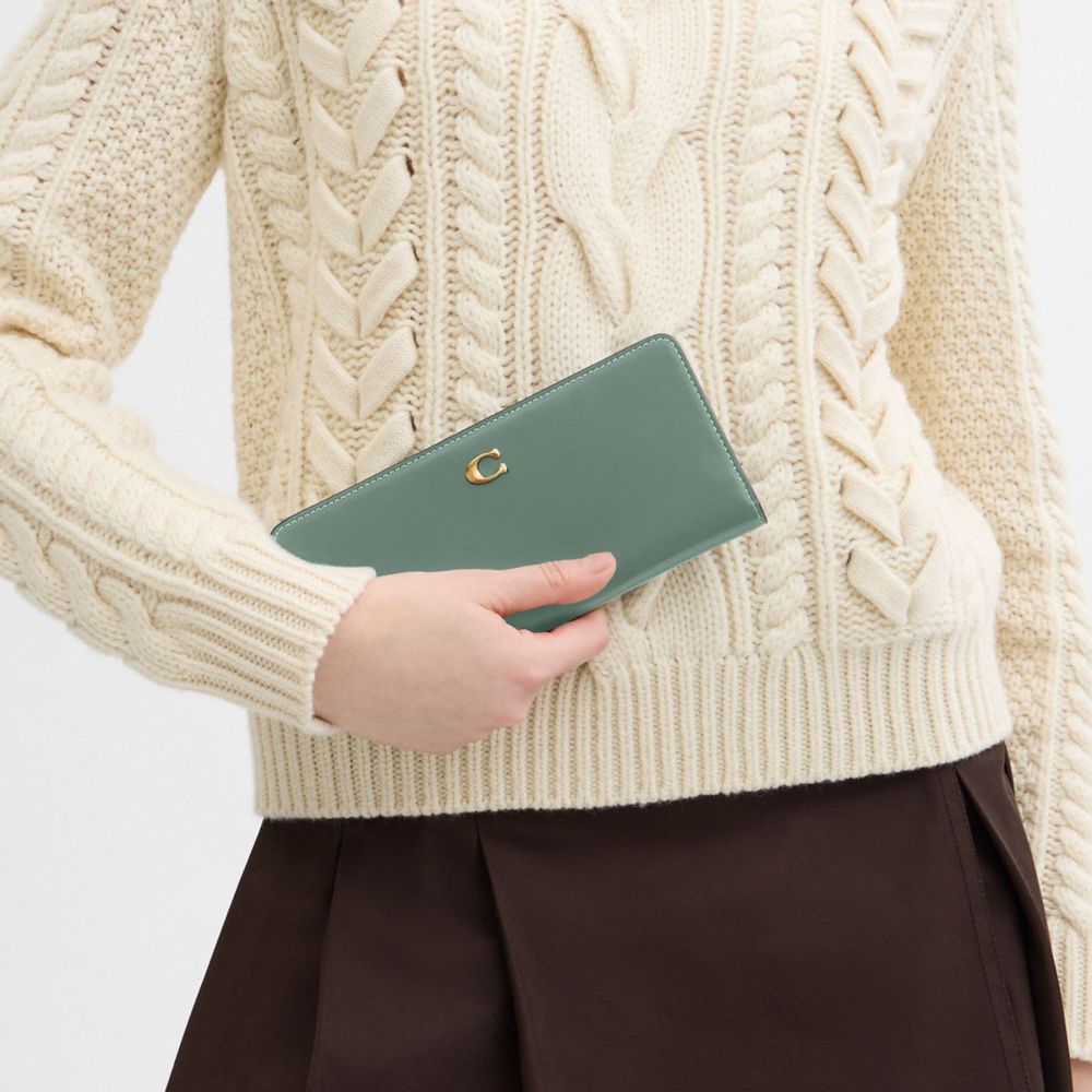 COACH®,Essential Slim Wallet,Calfskin Leather,Continental,Bi Fold,Logo,Metal,Casual,,Detail View