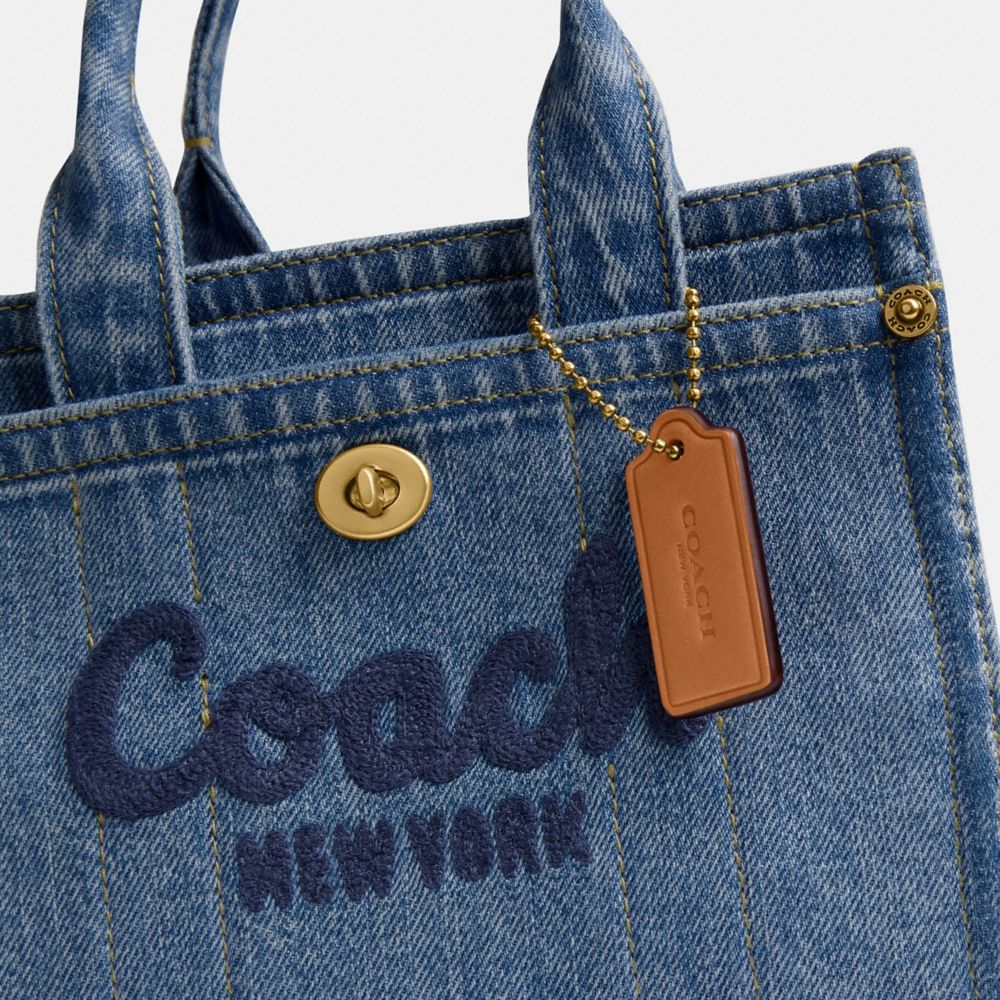 COACH®,CABAS CARGO 20,Laiton/Indigo,Closer View