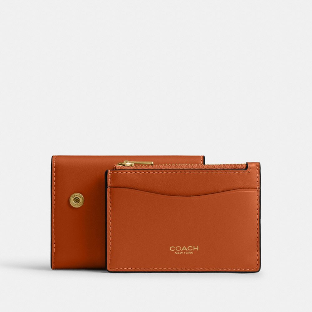 Coach Essential Card Holder Wallet In Brown