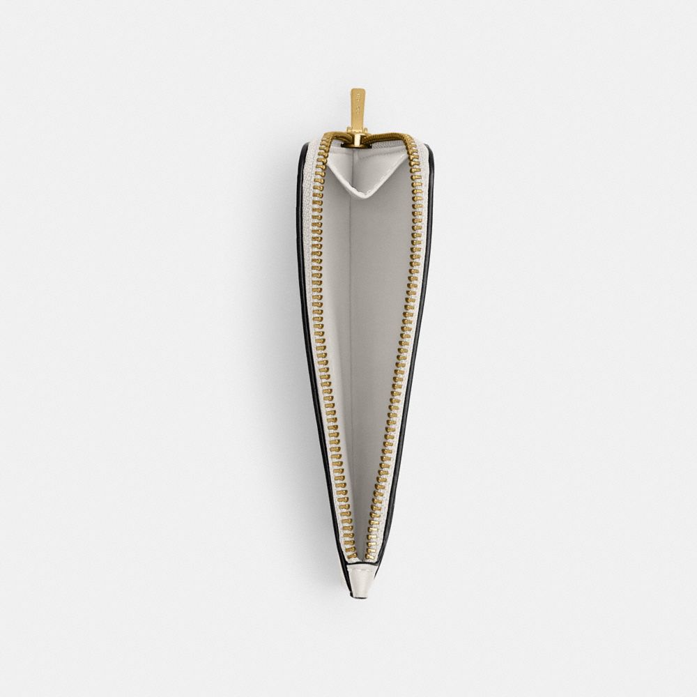 Coach In Brass/chalk
