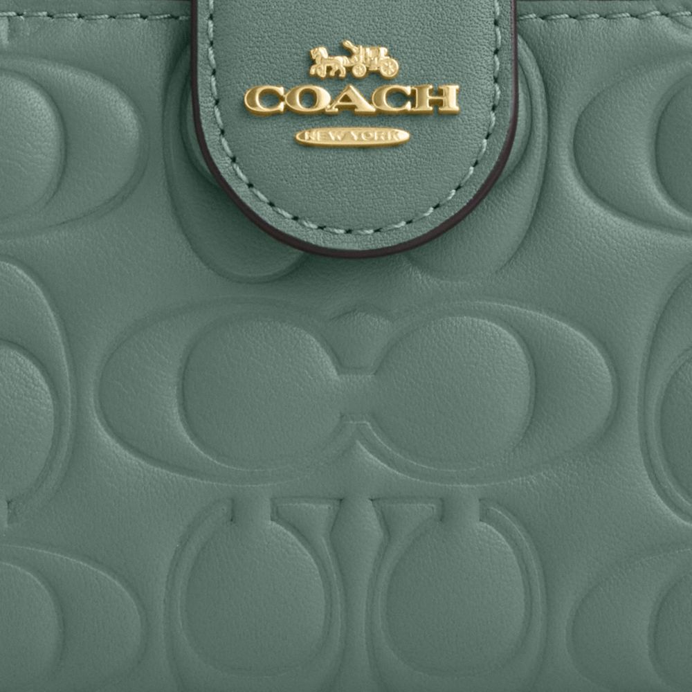 COACH®,PORTEFEUILLE MOYEN À ZIP EN COIN EN CUIR SIGNATURE,Cuir lisse,Or/Sauge