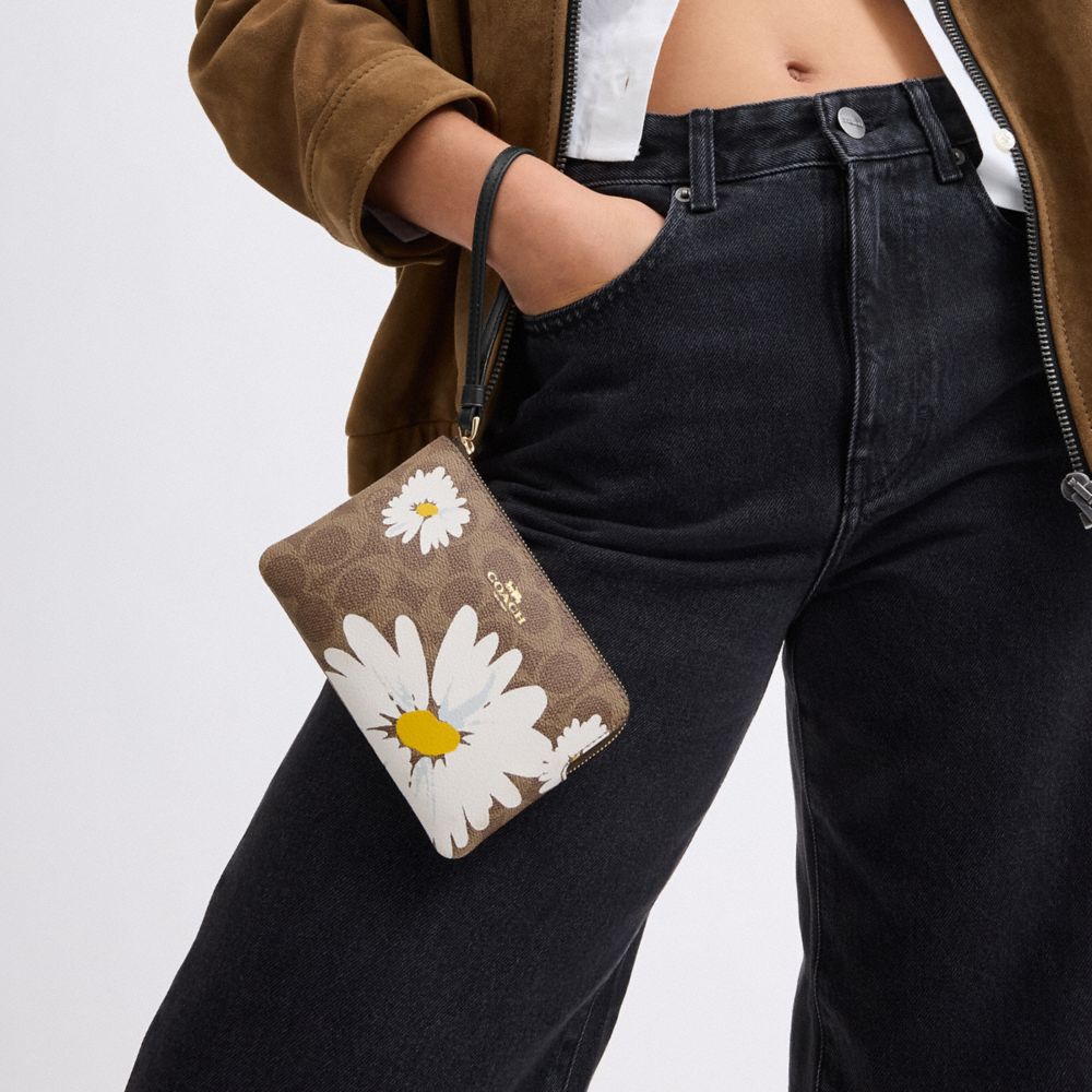 COACH®,Corner Zip Wristlet In Signature Canvas With Floral Print,Canvas,Wristlet,Casual,Brown,Detail View