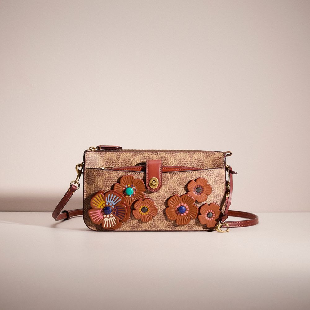 Coach Noa Pop Up Messenger hotsell With Cherry Print