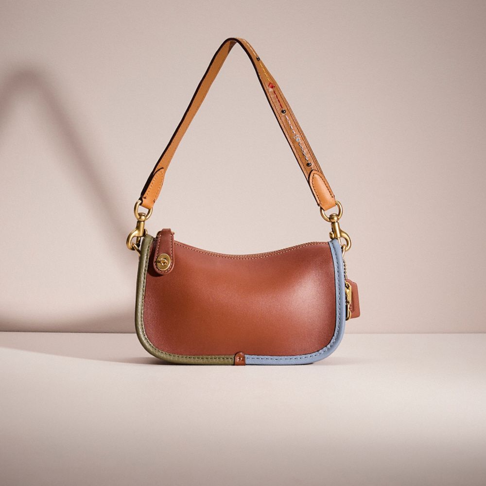 COACH®,Upcrafted Swinger 20,Leather,Shoulder Bag,Piping,Stitching,Casual,Brown,Front View