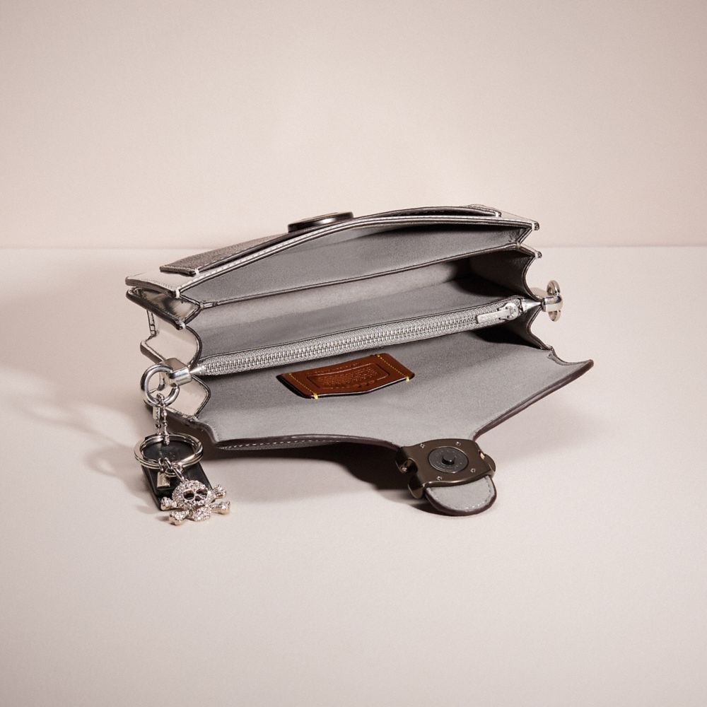 COACH®,Upcrafted Tabby Shoulder Bag 20 In Metallic,Leather,Shoulder Bag,Metal,Logo,Cocktail,Black,Inside View,Top View