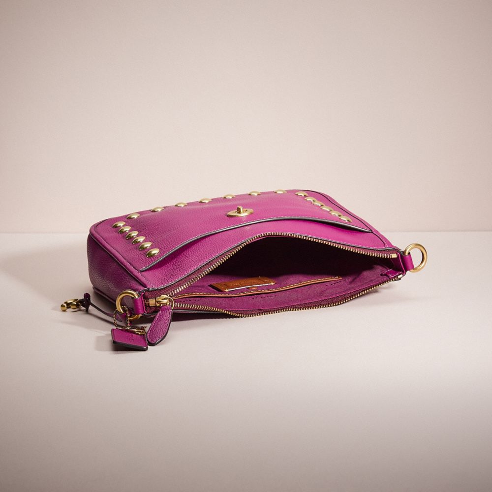 COACH®,Cuir maroquiné poli,Laiton/Prune Sombre,Inside View,Top View