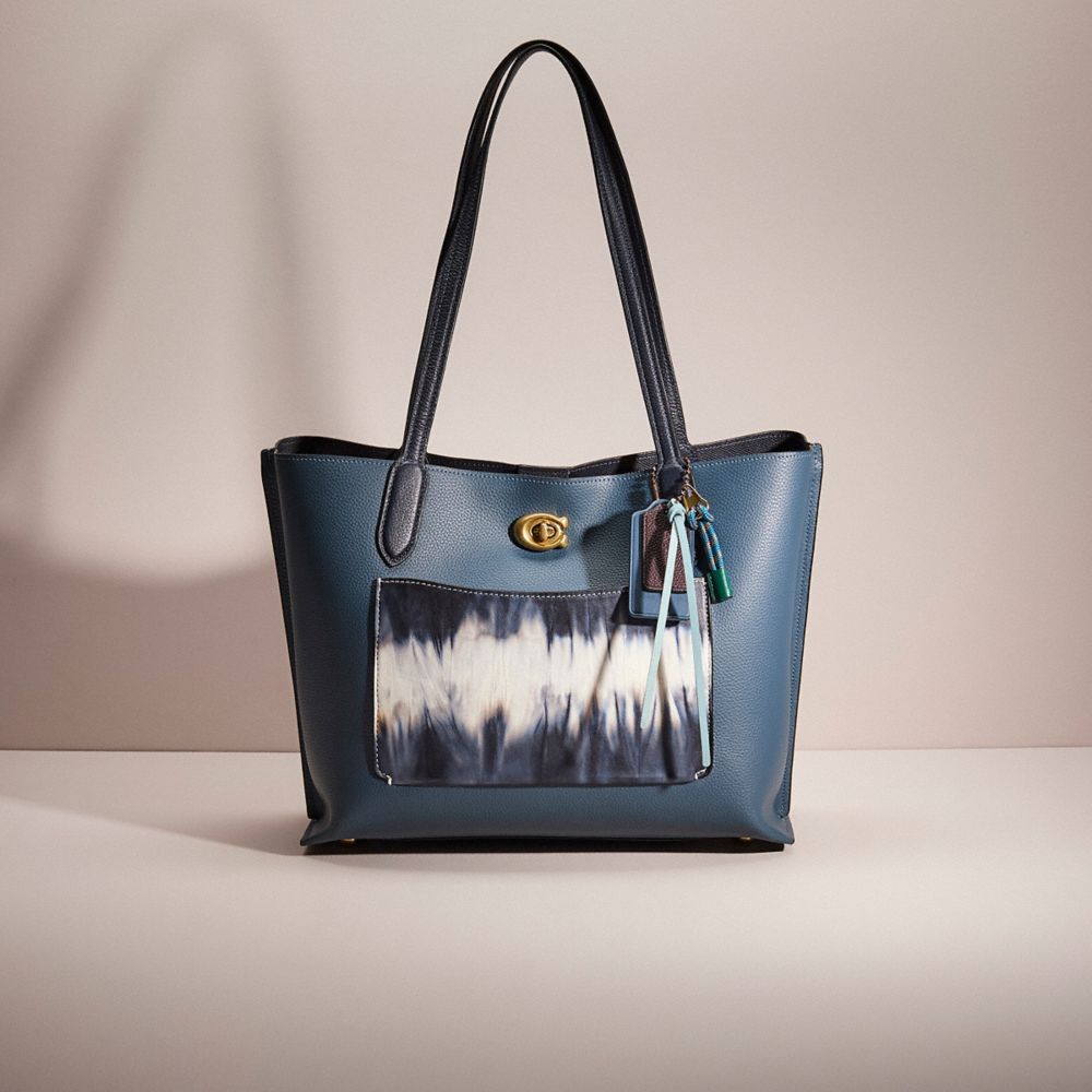 COACH®,UPCRAFTED WILLOW TOTE IN COLORBLOCK,Polished Pebble Leather,Hello Summer,Brass/Denim,Front View