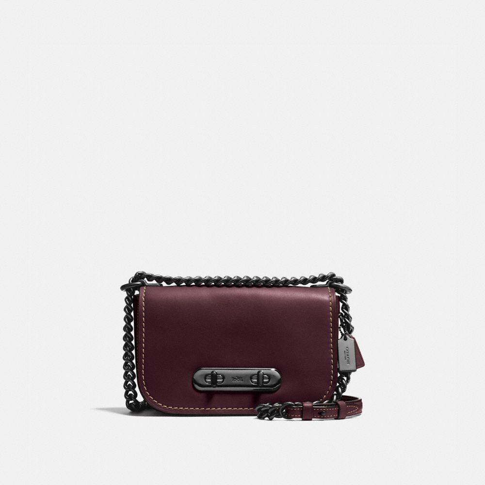 Coach swagger store shoulder bag