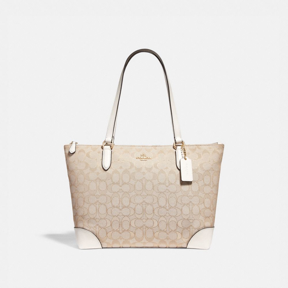 COACH®,ZIP TOP TOTE IN SIGNATURE JACQUARD,cotton,Medium,Gold/Light Khaki Chalk,Front View