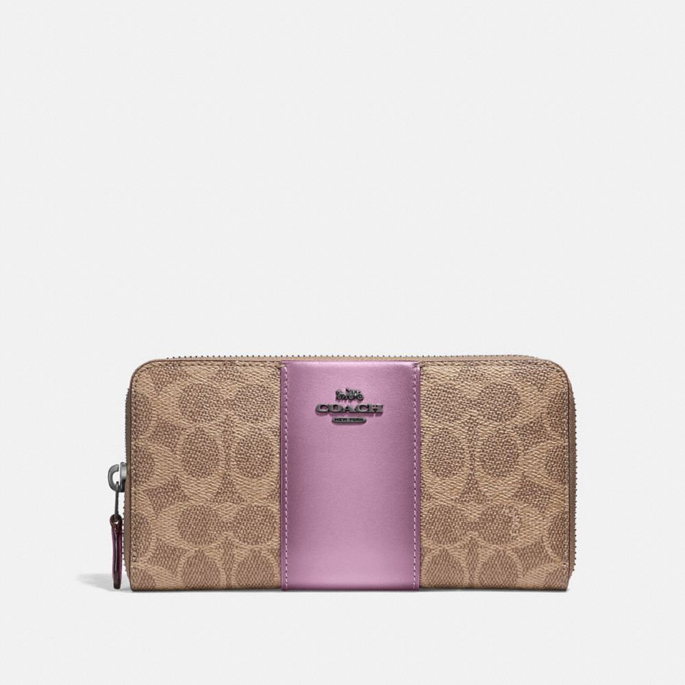 Coach outlet accordion zip wallet sale