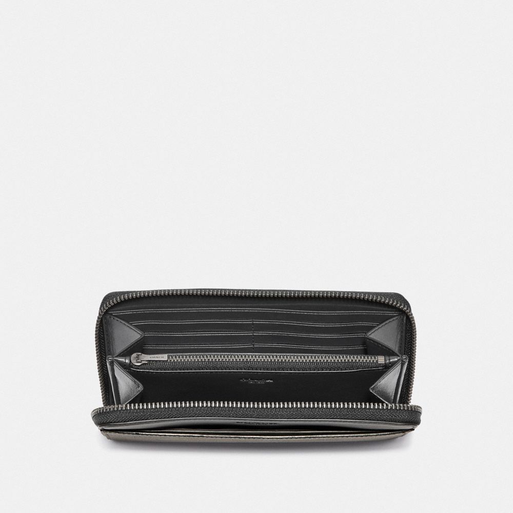 Boxed Accordion Wallet Gift Set In Signature Canvas With Halftone Camo Print