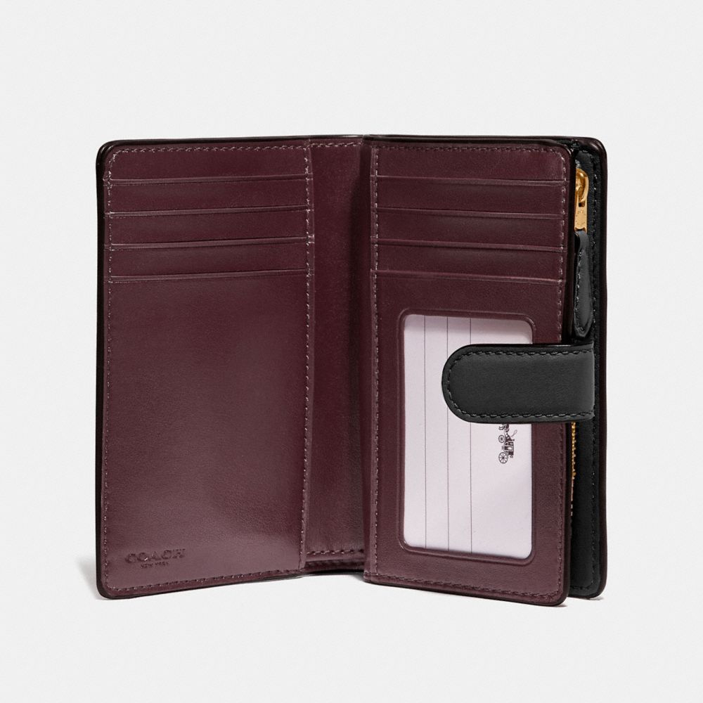 COACH®,Medium Corner Zip Wallet In Signature Leather,,Inside View,Top View