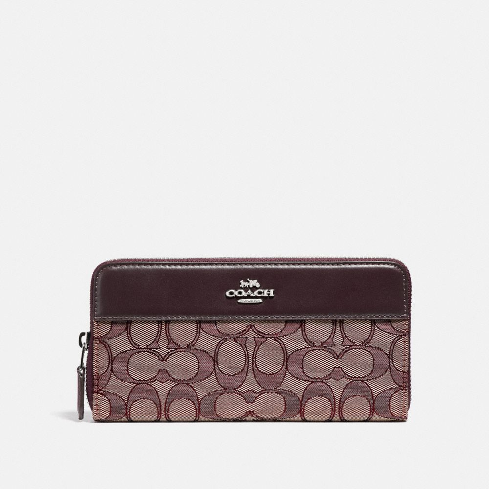 Coach accordion discount zip wallet outlet