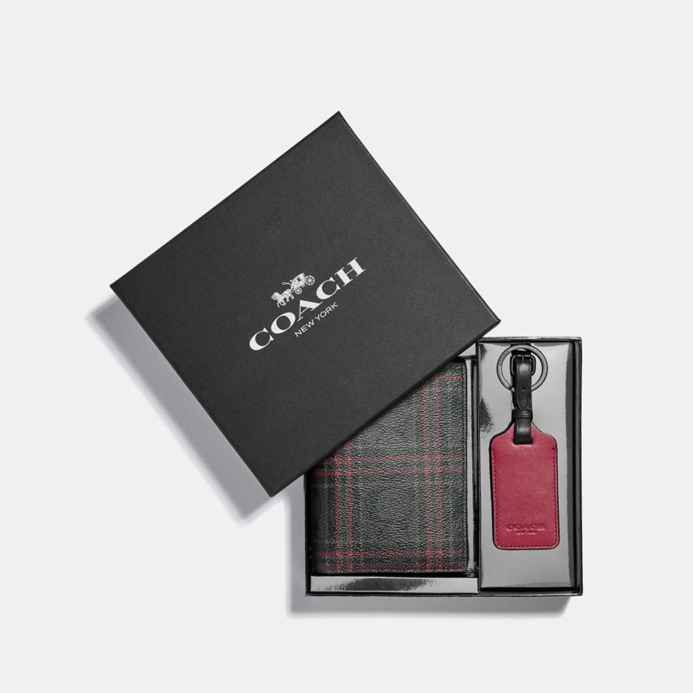 COACH® Outlet  Boxed Passport Case And Luggage Tag Gift Set In Signature  Canvas With Shirting Plaid Print