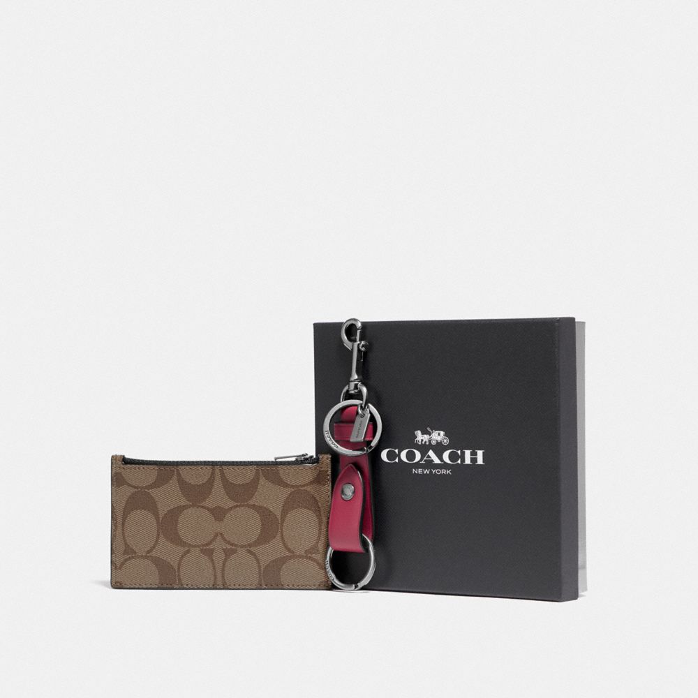 Coach key card discount holder