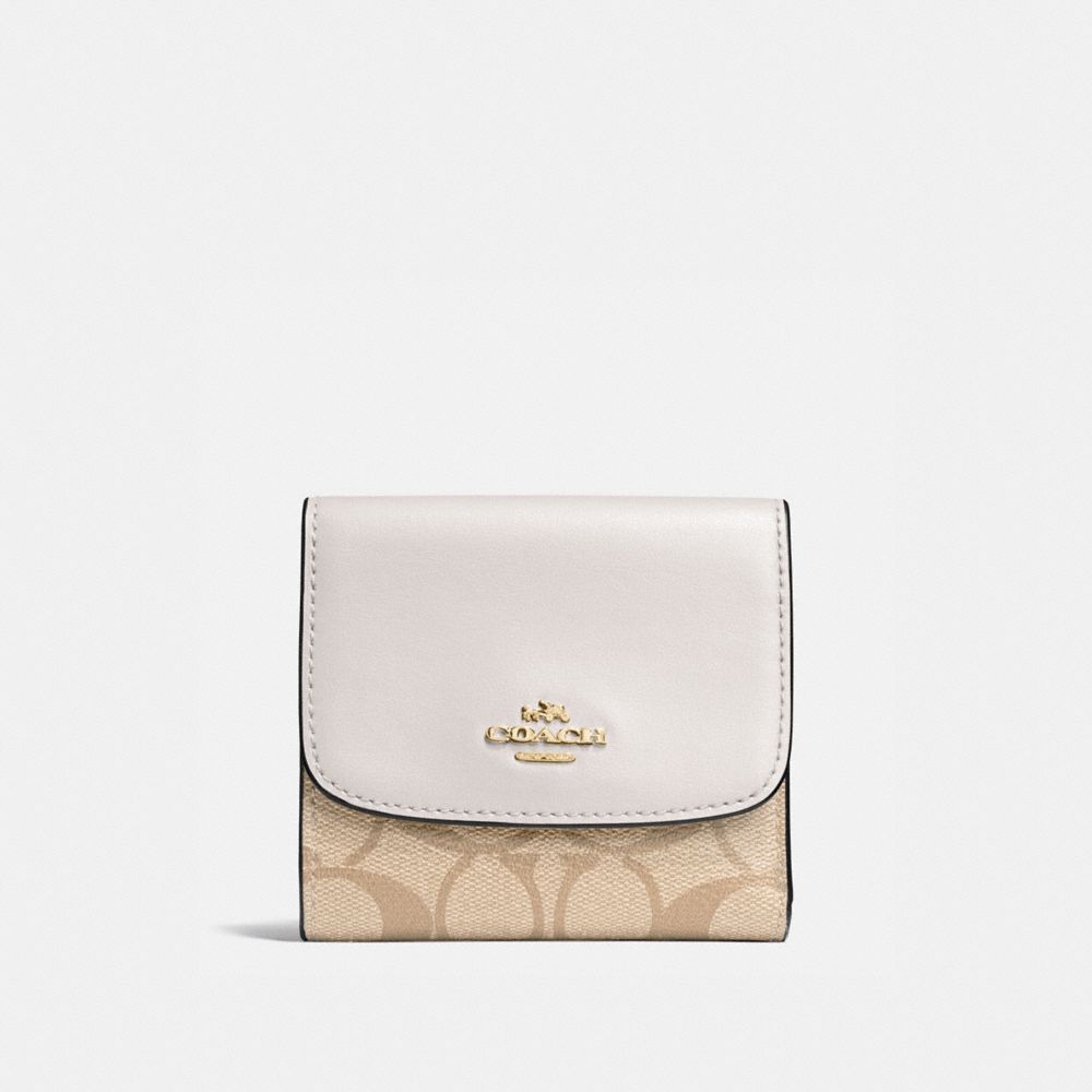 COACH®,SMALL WALLET IN SIGNATURE CANVAS,pvc,Gold/Light Khaki Chalk,Front View