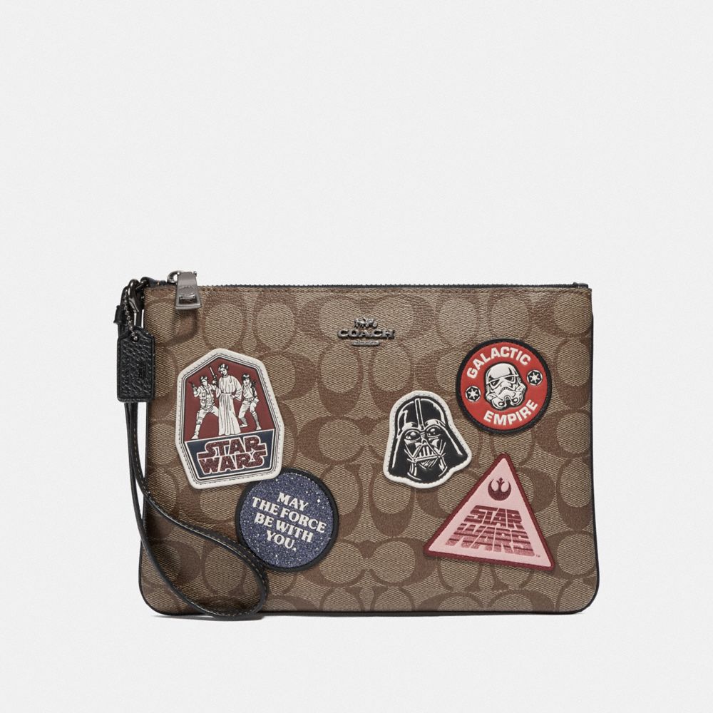 Star Wars X Coach Gallery Pouch In Signature Canvas With Patches