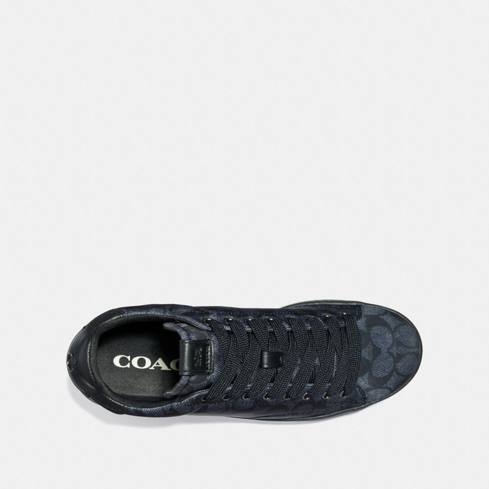 C101 Low Top Sneaker