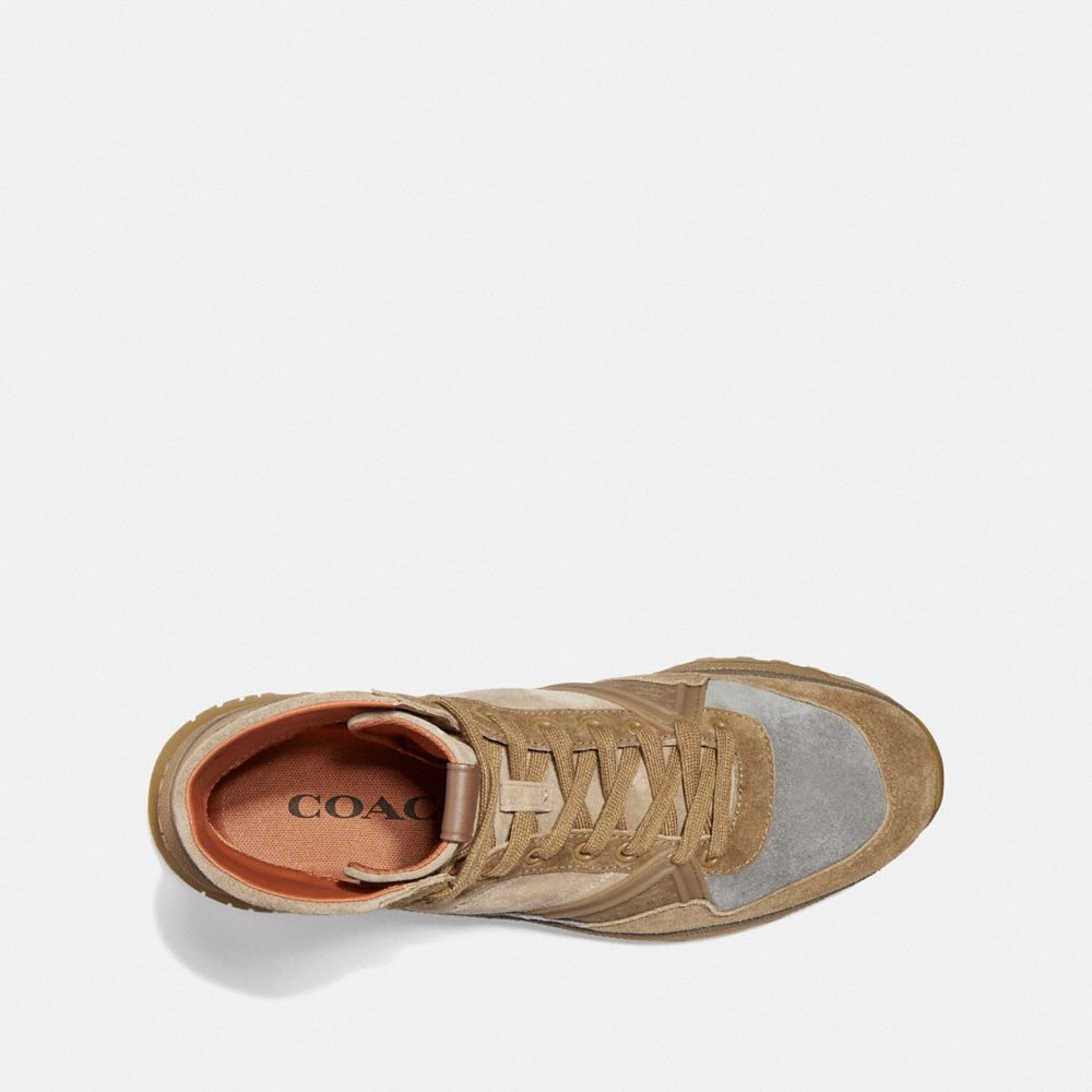 C243 High Top Runner