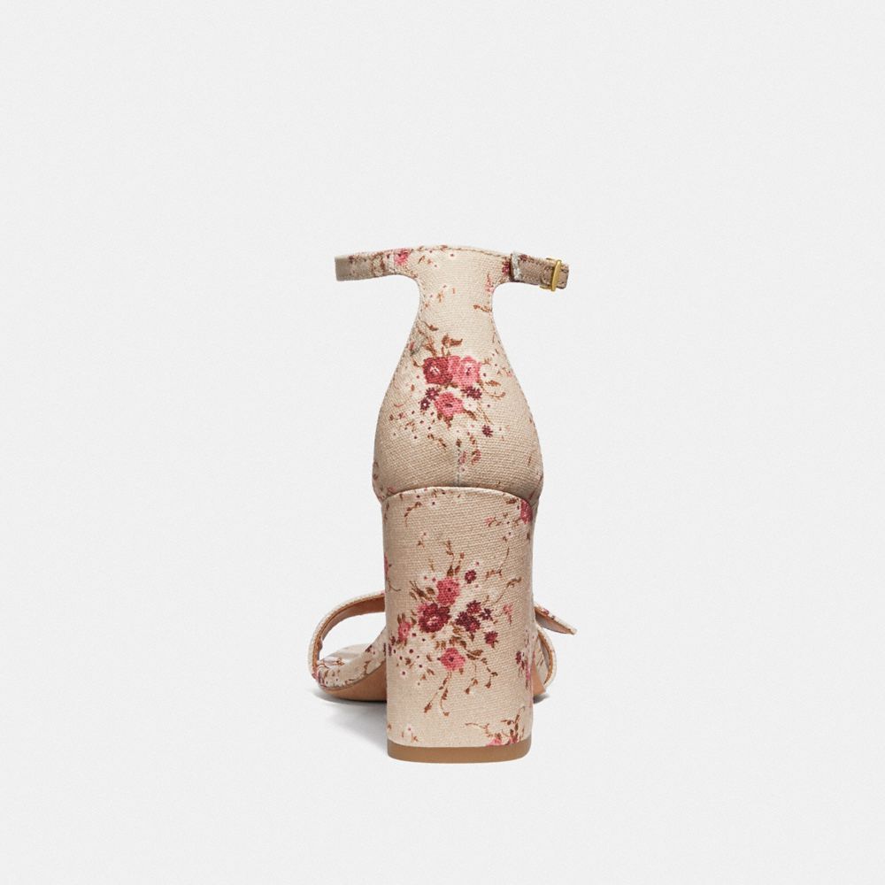 Maya Sandal With Floral Bundle Print