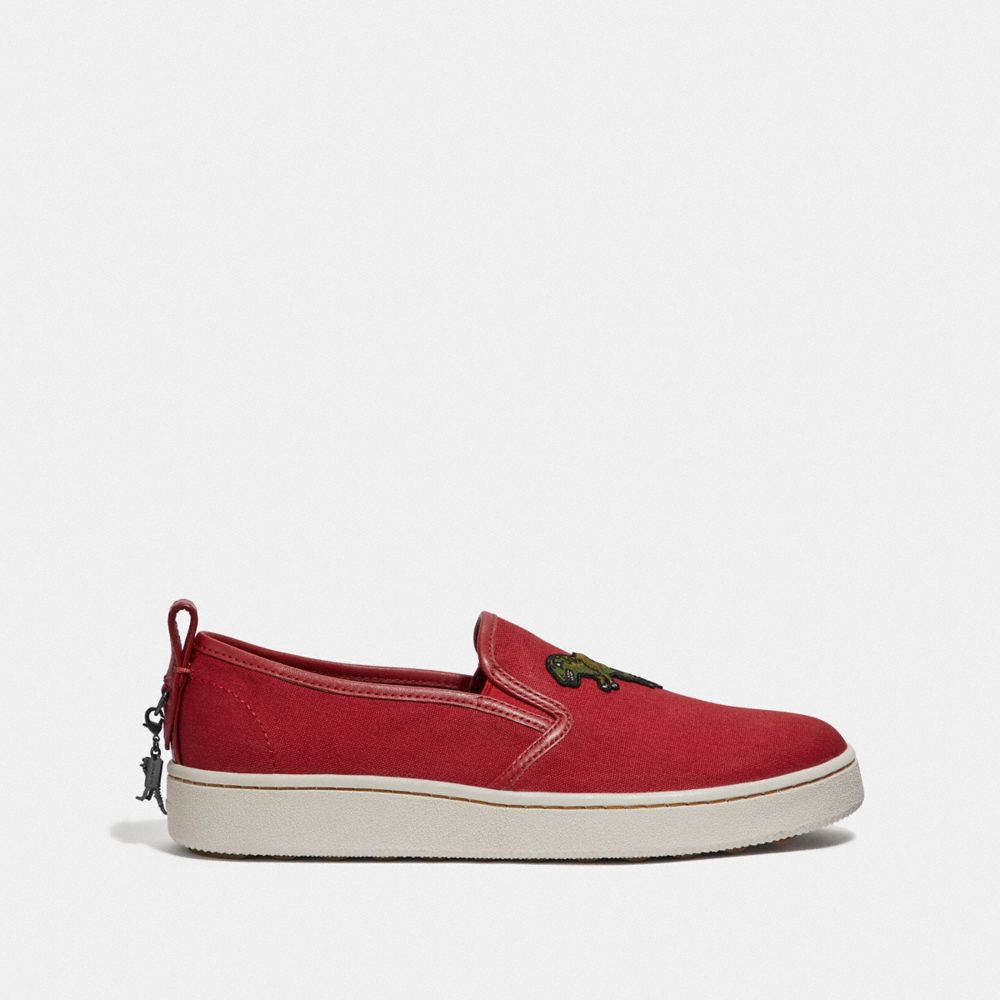 C115 Slip On