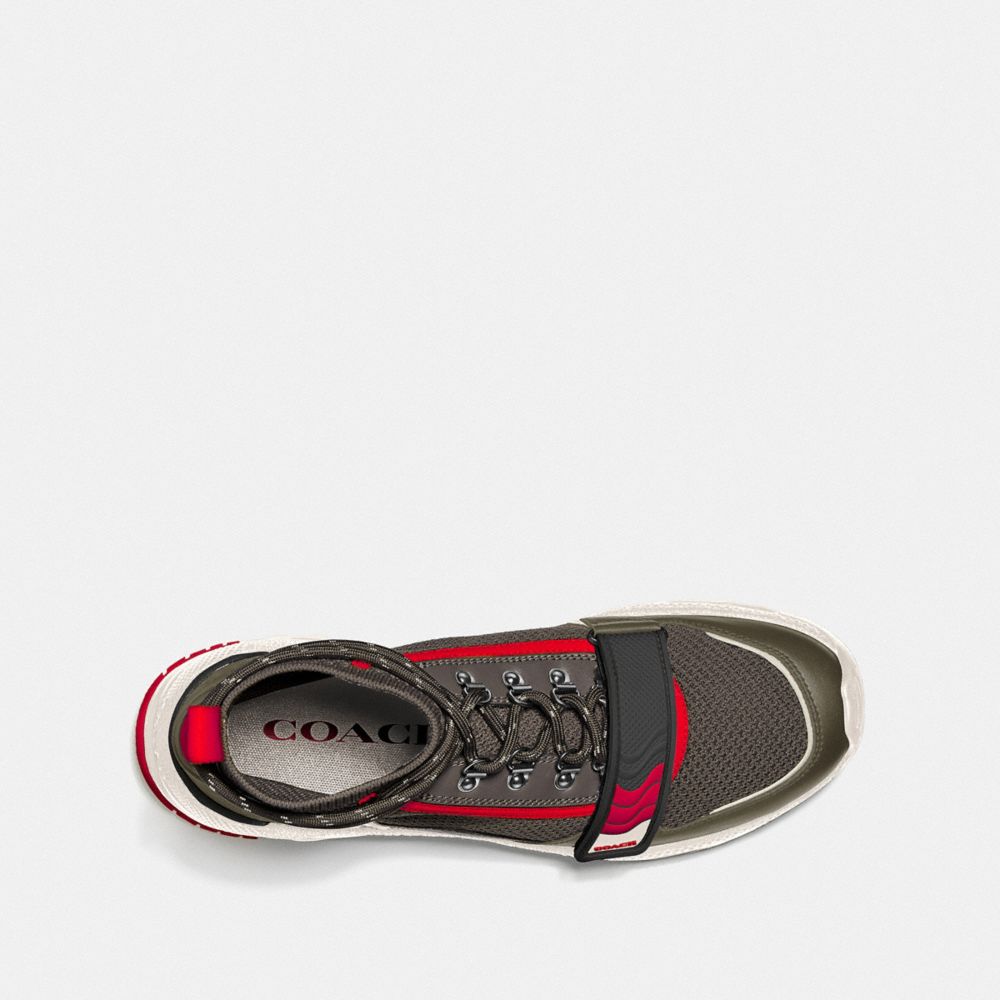 COACH C243 One Strap Runner