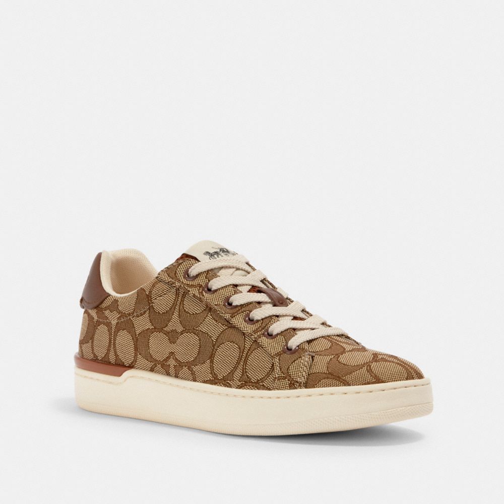 Clip Low Top Sneaker