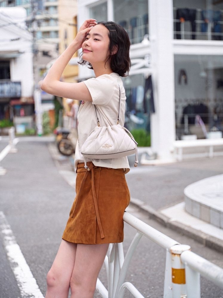 大人気‼️COACH フェイ ショルダーバッグ ダークストーン 公式】コーチアウトレット | フェイ ショルダー バッグ・キルティング