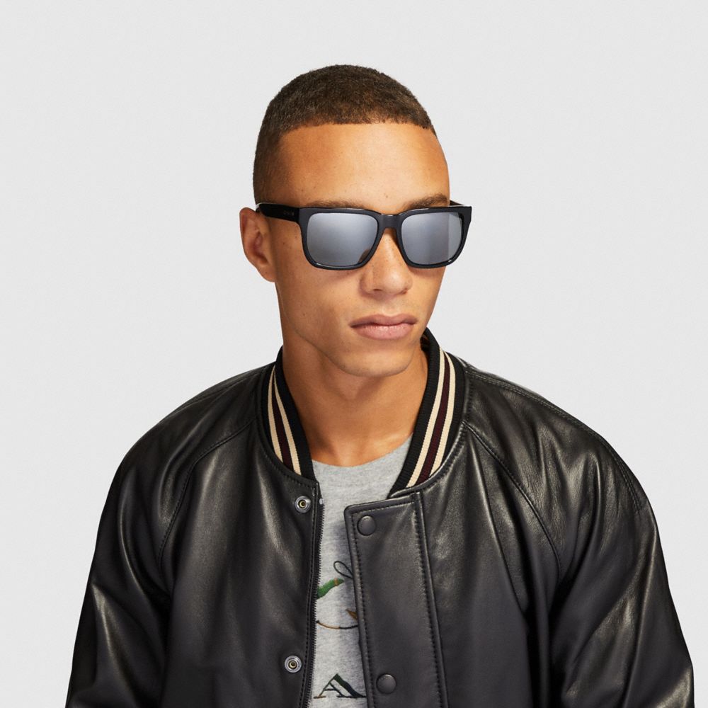 Lunettes de soleil carrées emblématiques Ian