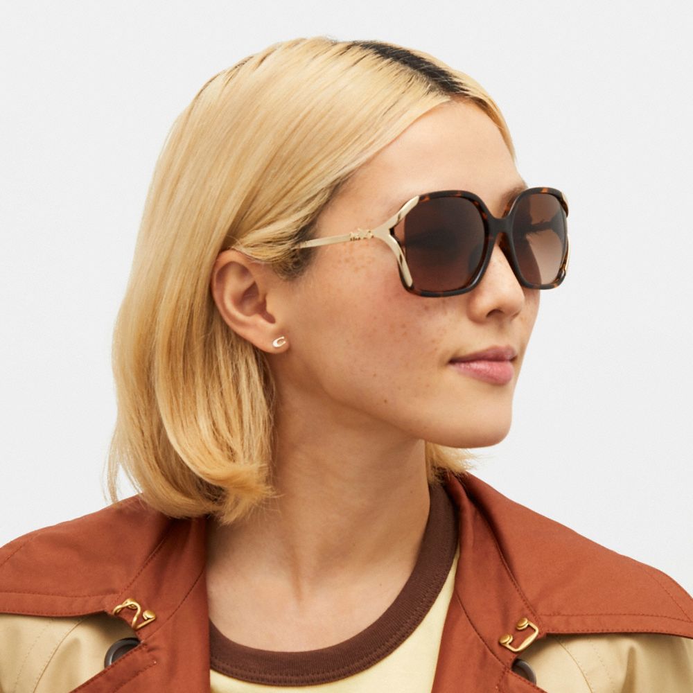 COACH®,OVERSIZED HORSE AND CARRIAGE SUNGLASSES,DARK TORTOISE,Angle View