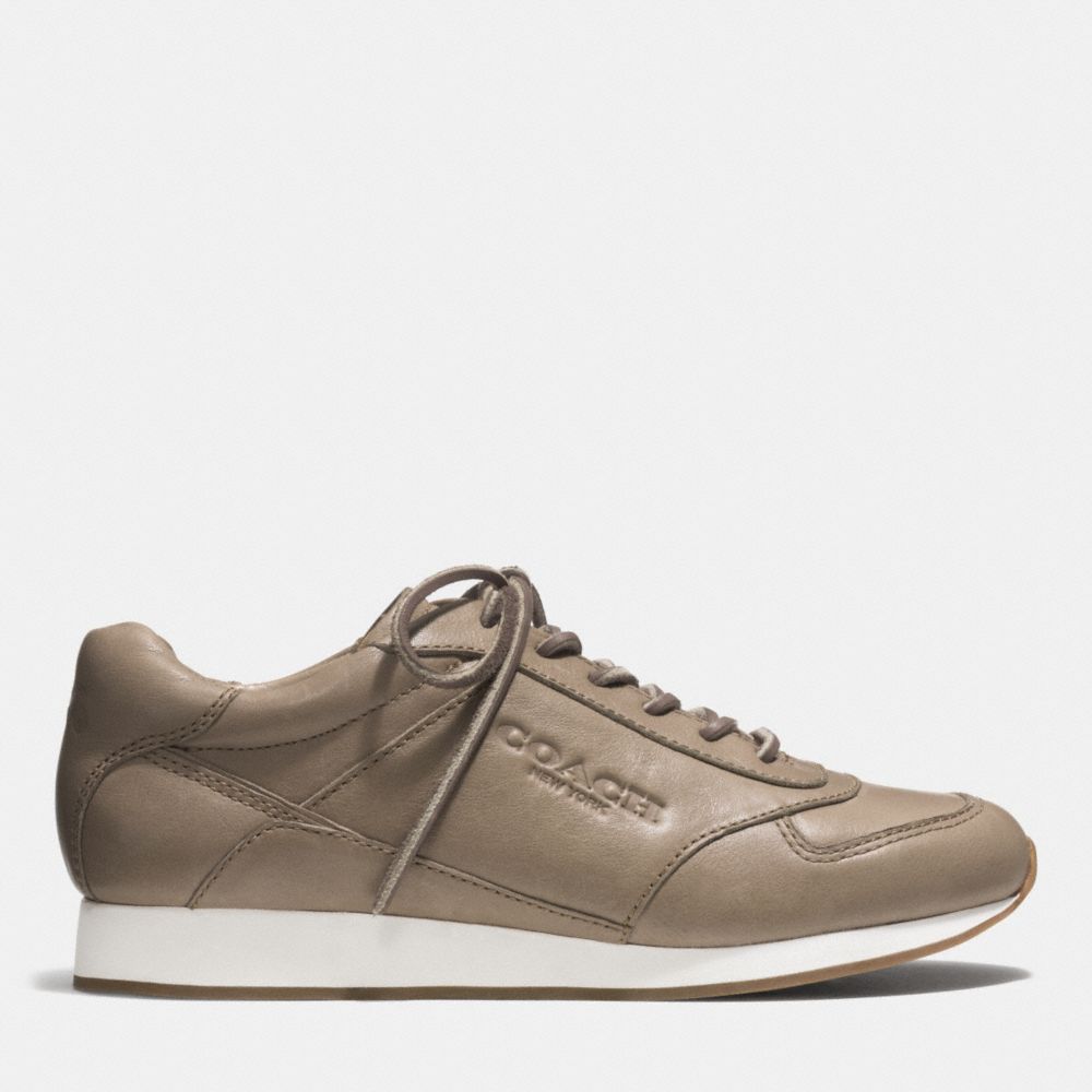 Raeann Sneaker