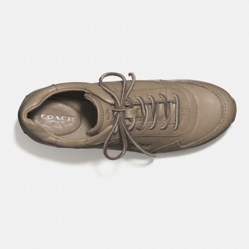Raeann Sneaker