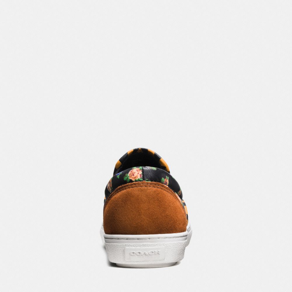 C103 Sneaker