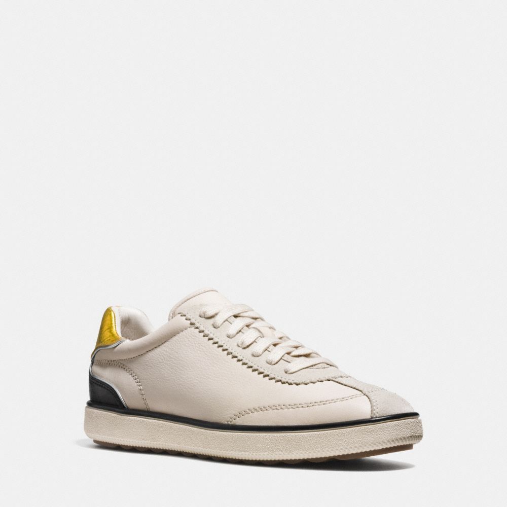 C113 Lace Up Sneaker